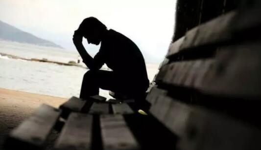 男性出现更年期小心抑郁症的发生