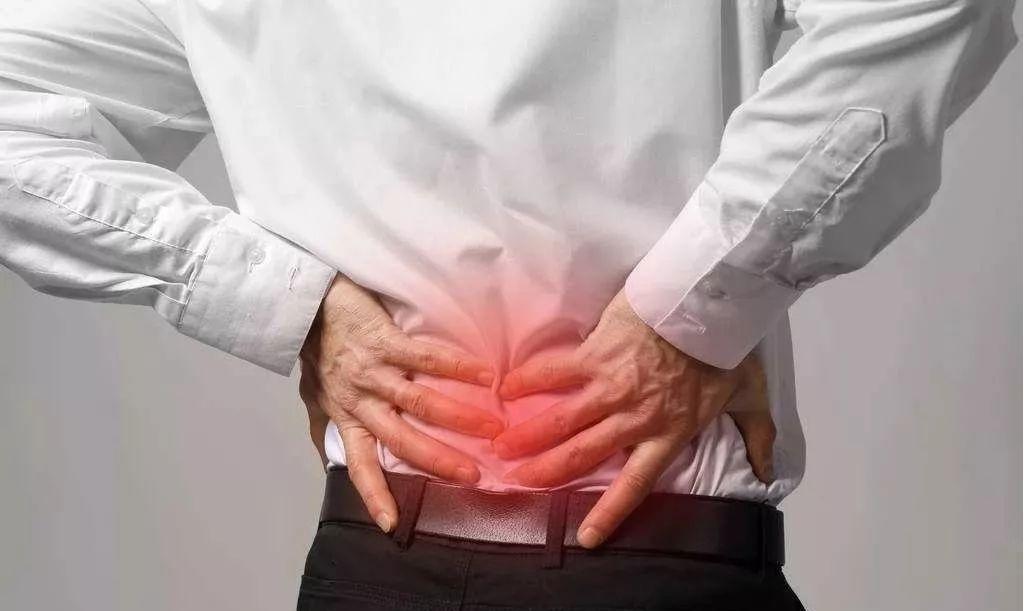 肾结石症状之腰疼