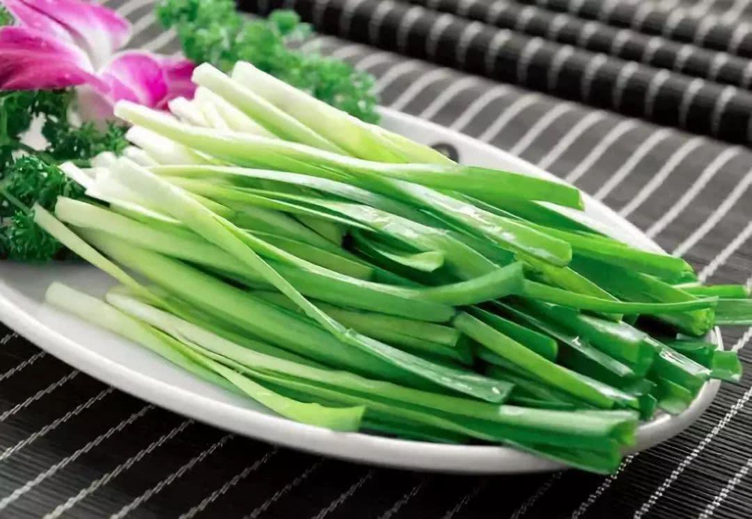 孕妇可以吃韭菜吗？